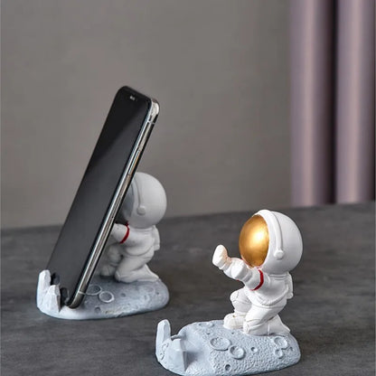 Figurines supports astronautes